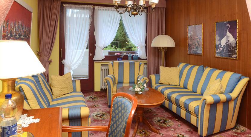 Wellness Und Romantik Hotel Helmboldt 바트사흐사 외부 사진