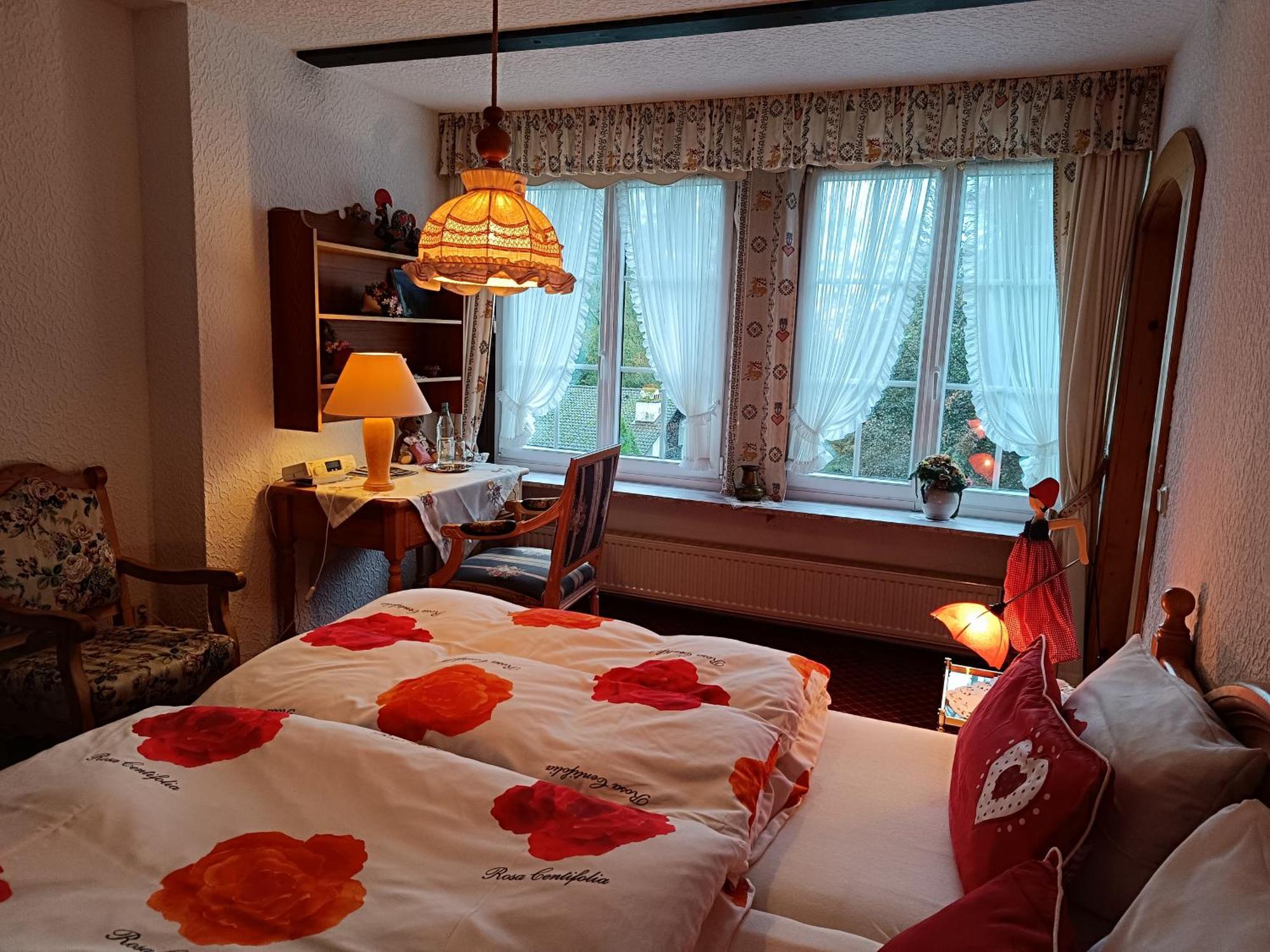 Wellness Und Romantik Hotel Helmboldt 바트사흐사 외부 사진