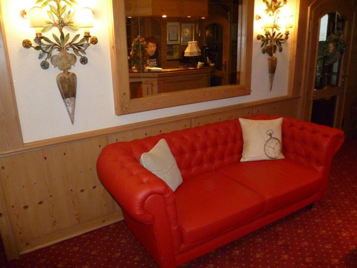 Wellness Und Romantik Hotel Helmboldt 바트사흐사 외부 사진