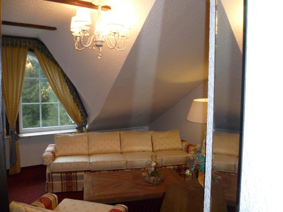 Wellness Und Romantik Hotel Helmboldt 바트사흐사 외부 사진